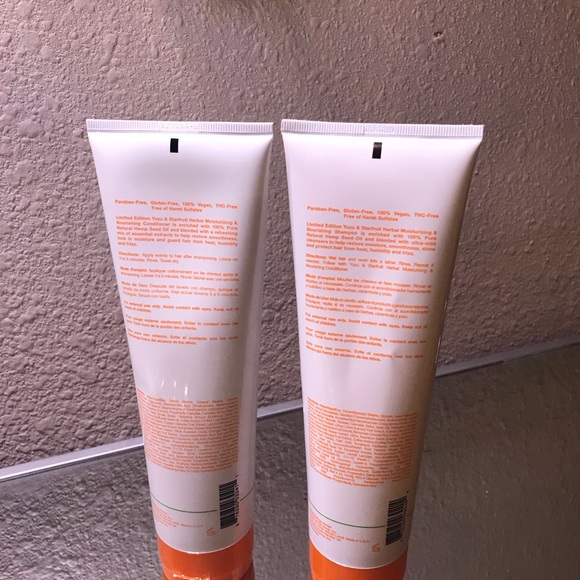 Hempz Yuzu & Starfruit Shampoo and Conditioner Set - Picture 2 of 3